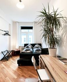 Altbau Mit Charme in Der Südvorstadt - Balkon, Frühstück & Netflix