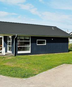 two bedroom holiday home in grossenbrode
