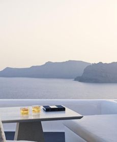 Katikies Santorini - the Leading Hotels of the World