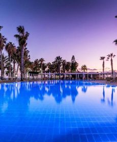 Louis Phaethon Beach