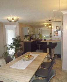 Großzügige Ferienwohnung Am Waldesrand Im Seenland