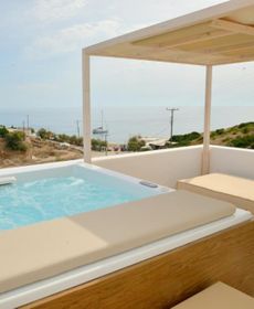 Volcano Luxury Suites Milos