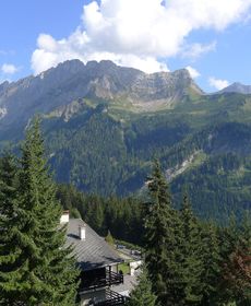 Les Arsets - Two Bedroom