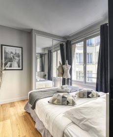 Magnifique Appartement - Avenue Matignon - B 1628