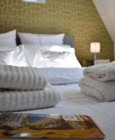 Villa Castel Chambres D'H�Tes B&B
