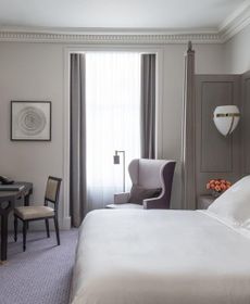 Four Seasons Hotel London at Ten Trinity Square