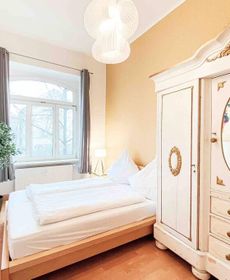 Altbauwohnung Direkt An Der Karli Mit Balkon - Netflix Inklusive