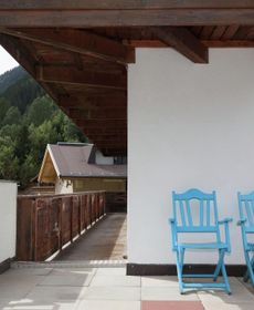 Beautiful Properties Situated Onmountain Rangesof Kppl