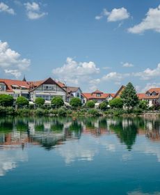 Seehotel Niedernberg - Das Dorf Am See