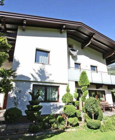 Cozy Apartment in Aschau Im Zillertal Near Ski Lift