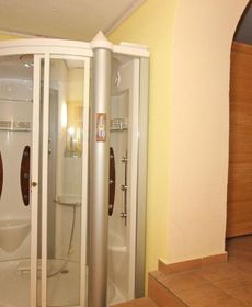 Quaint Apartment in Längenfeld with Sauna