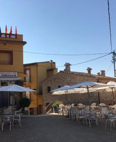 Hostal Restaurant Casa Comaulis