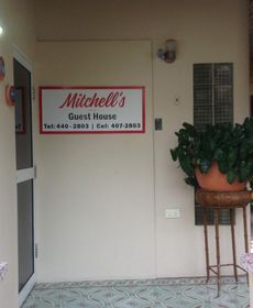 Mitchell'S Guest House