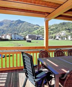 Mountain View Apartment with Terrace in Kaprun Salzburg