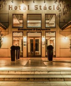 Airport Hotel Stáció