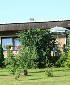 Small Holiday Home with Large Garden Near the Czech Border