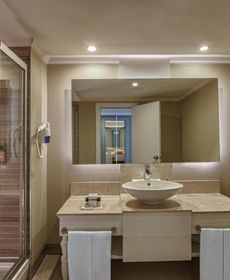 Delphin Imperial Hotel