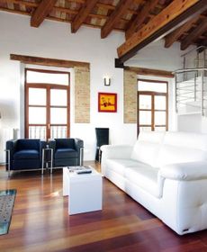 Kirei Apartment Merced