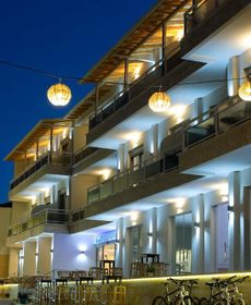 Grand Theoni Hotel Suites & SPA