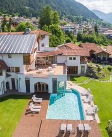 Castelir Suite Hotel