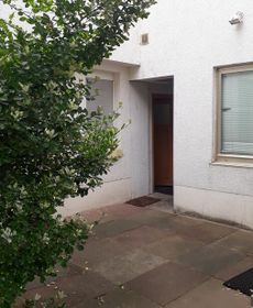 Roter Backstein Apartment 1