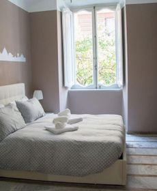 San Peter Lory'S House