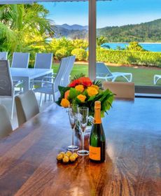 Bella Vista East 3 Luxury Ocean Views Large Flat Grassed Area And Bugg