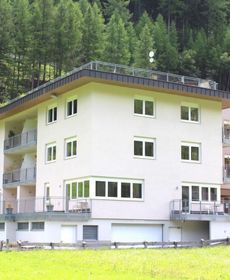 Beautiful Apartment in Zwieselstein with Balcony