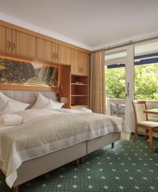 Hotel Schweizer Hof Thermal Und Vital Resort