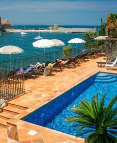 Le Relais Des Trois Mas