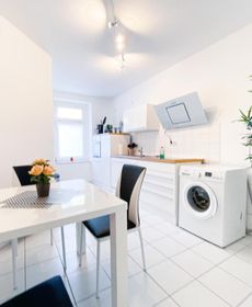 Modern 2-Room-Apartment in Leipzig-Altlindenau - Near City Center - Ne