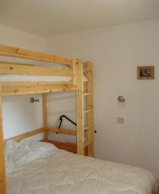 2 Rooms 4 People 3 Exposed South-West