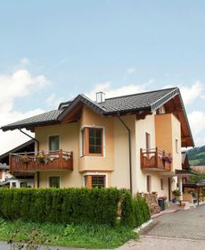 Modern Apartment in Altenmarkt Im Pongau Near Ski Area