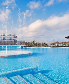 Meliá Dunas Beach Resort & SPA