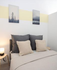 Full House Studios - Little Mill Apartment - Ntflx + Wifi