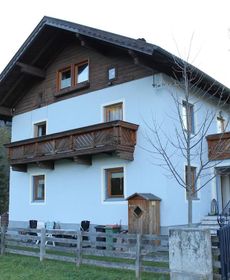 Spacious Apartment in Radstadt Near Ski Slopes