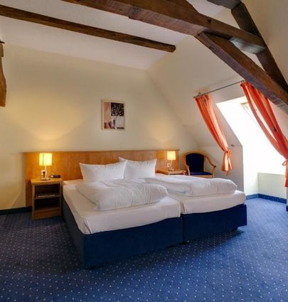 Hotel Gasthaus Zum Schwan.Doppelzimmer im Nebengebäude.hotels/be48b5c9fdba8b44fd6e83681942d1395b767946/room/hotel-gasthaus-zum-schwan-doppelzimmer-im-nebengebaude-51823.jpg