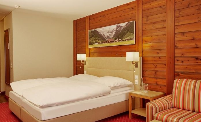 H+ Hotel & Spa Engelberg **** (ehemals RAMADA).Doppelzimmer.hotels/6c4913a00ad5eba28177c79771fd834db4778de6/room/h-hotel-and-spa-engelberg-ehemals-ramada-doppelzimmer-38433.jpg