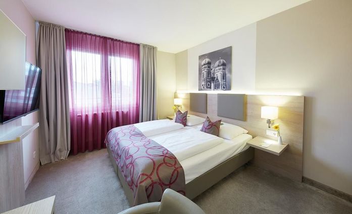 GHOTEL hotel & living München-City.Doppelzimmer.hotels/a991b1e56acd9c945ce94561eddb1abdfd406caf/room/ghotel-hotel-and-living-munchen-city-doppelzimmer-43102.jpg