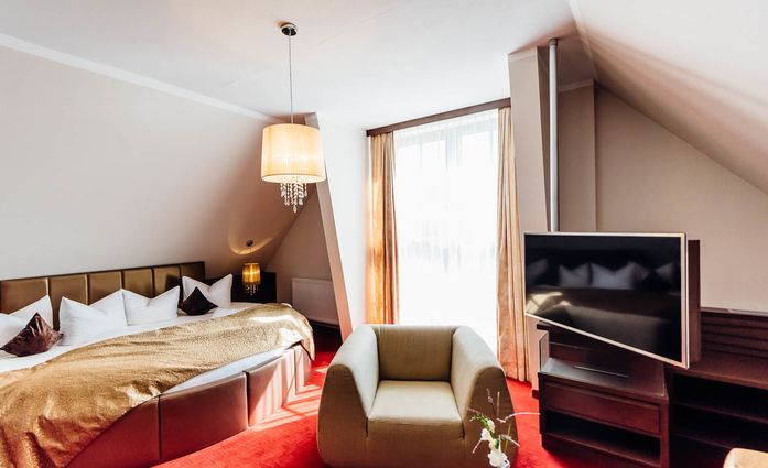 Zur Schiffsmühle Grimma.Mühlensuite.hotels/b3574de96cb83c5f0d0c9ceff8c7ef4033b7741f/room/zur-schiffsmuhle-grimma-muhlensuite-15340.jpg