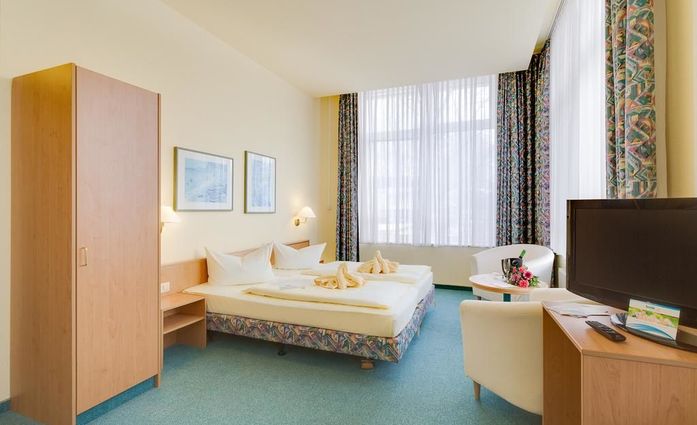 Hotel Alte Klavierfabrik Meissen.Doppelzimmer Komfort.hotels/e19bd335eb0357cf8ab615c3dd94ef121bdf9ff5/room/hotel-alte-klavierfabrik-meissen-doppelzimmer-komfort-65309.jpg