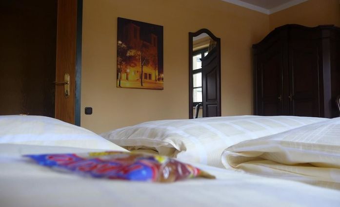 Hotel Stadt Aachen.Dreibettzimmer.hotels/edc95b35a25546576124cab173c2c676181f7d18/room/hotel-stadt-aachen-dreibettzimmer-32844.jpg