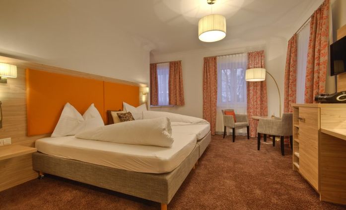 Wohlfühlhotel Goiserer Mühle.Doppelzimmer.hotels/fc604554742928609de9c97dfdca072047c6c66e/room/wohlfuhlhotel-goiserer-muhle-doppelzimmer-39076.jpg
