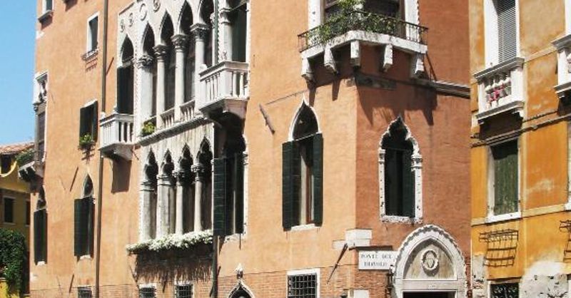 Palazzo Priuli in Venice tolle Hotels, Bilder und Zimmer mit HotelFriend