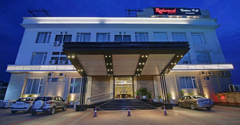 Capital O 4385 Redwood Resort Morni - rooms and photos on HotelFriend