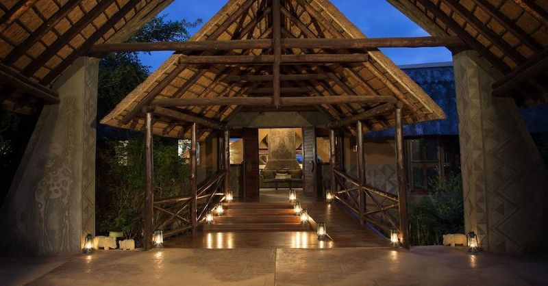 Lukimbi Safari Lodge in Kruger National Park: book accommodation on ...