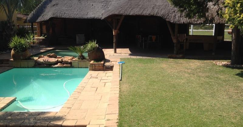 The Golden Rose Lodge, Randburg - photos and rooms on HotelFriend