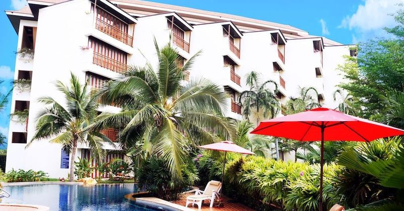 The Royal Tropical Beach at VIP Chain Resort, Phe: hotel booking on ...
