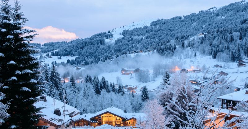 Les Gets Ski Resort, France - book the best hotels near the ski resort ...