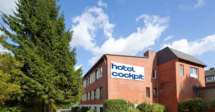 Hotel Cockpit